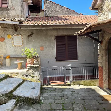 The Stone House Apartment