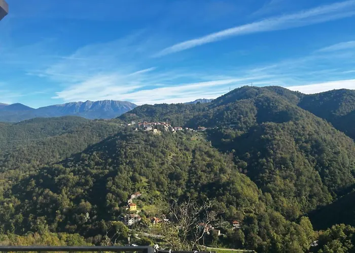 The Stone House アパート